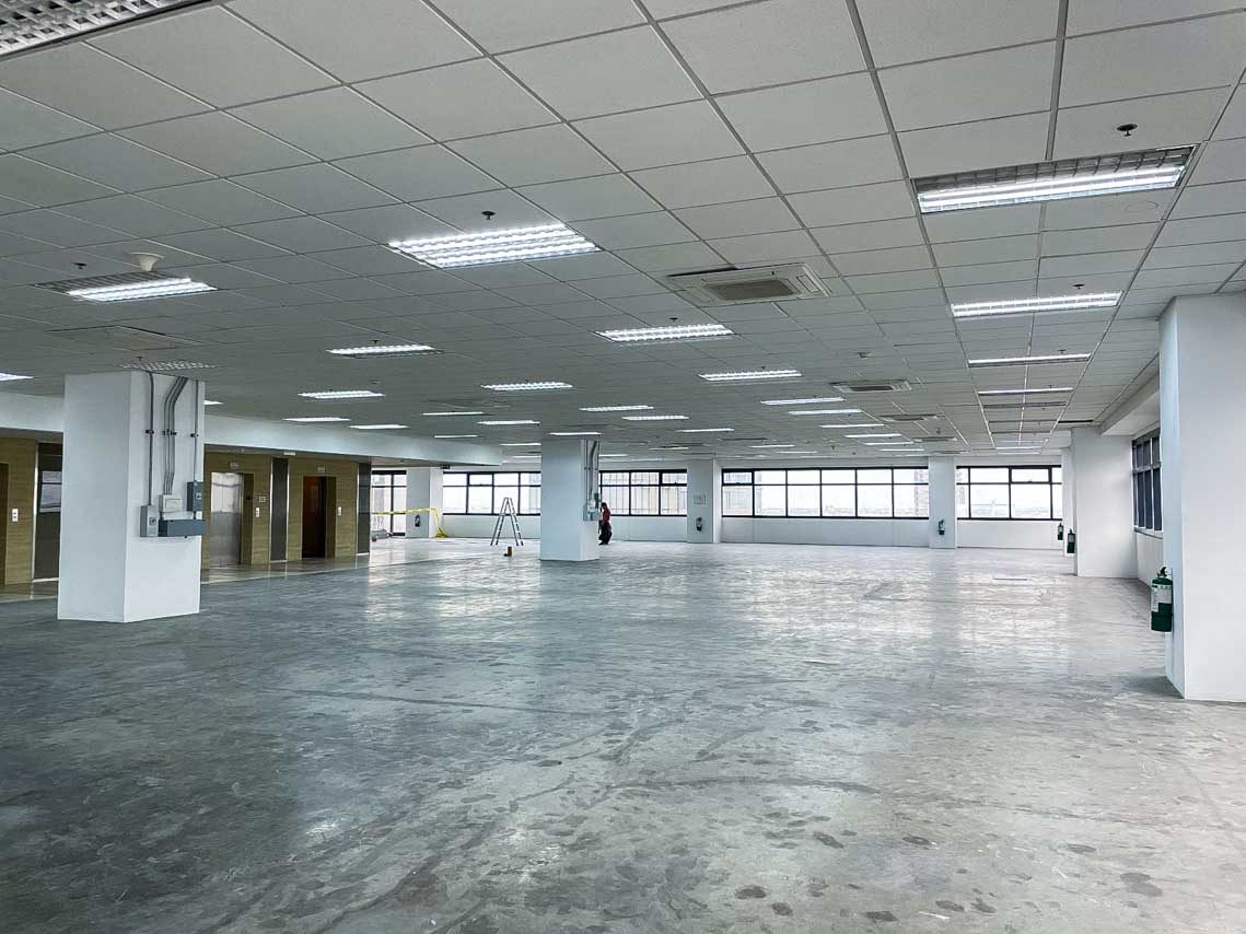 1129 SqM Whole Floor Office Space for Rent in Cebu IT Park in Apas, photo 1 of 4