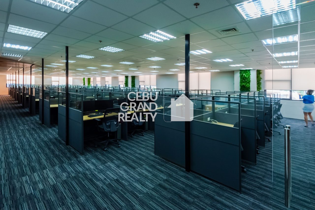 2167 SqM Fully Fitted Office for Rent near Cebu Business Park