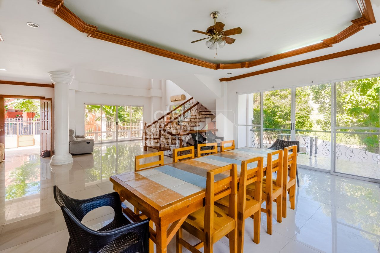 3BR Pool House for Rent in Consolacion | Royal Cebu Estates in Consolacion, photo 1 of 10