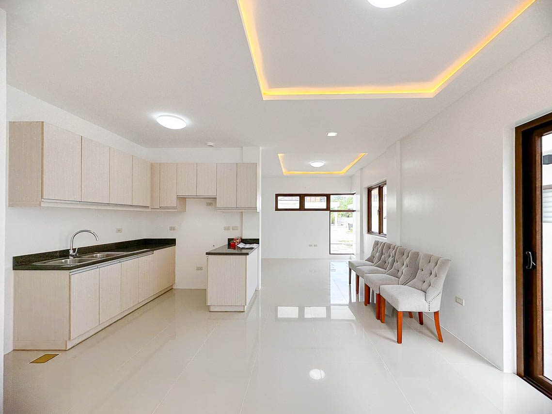 3 Bedroom House for Rent in Pristina North Residences in Cebu City, photo 1 of 10