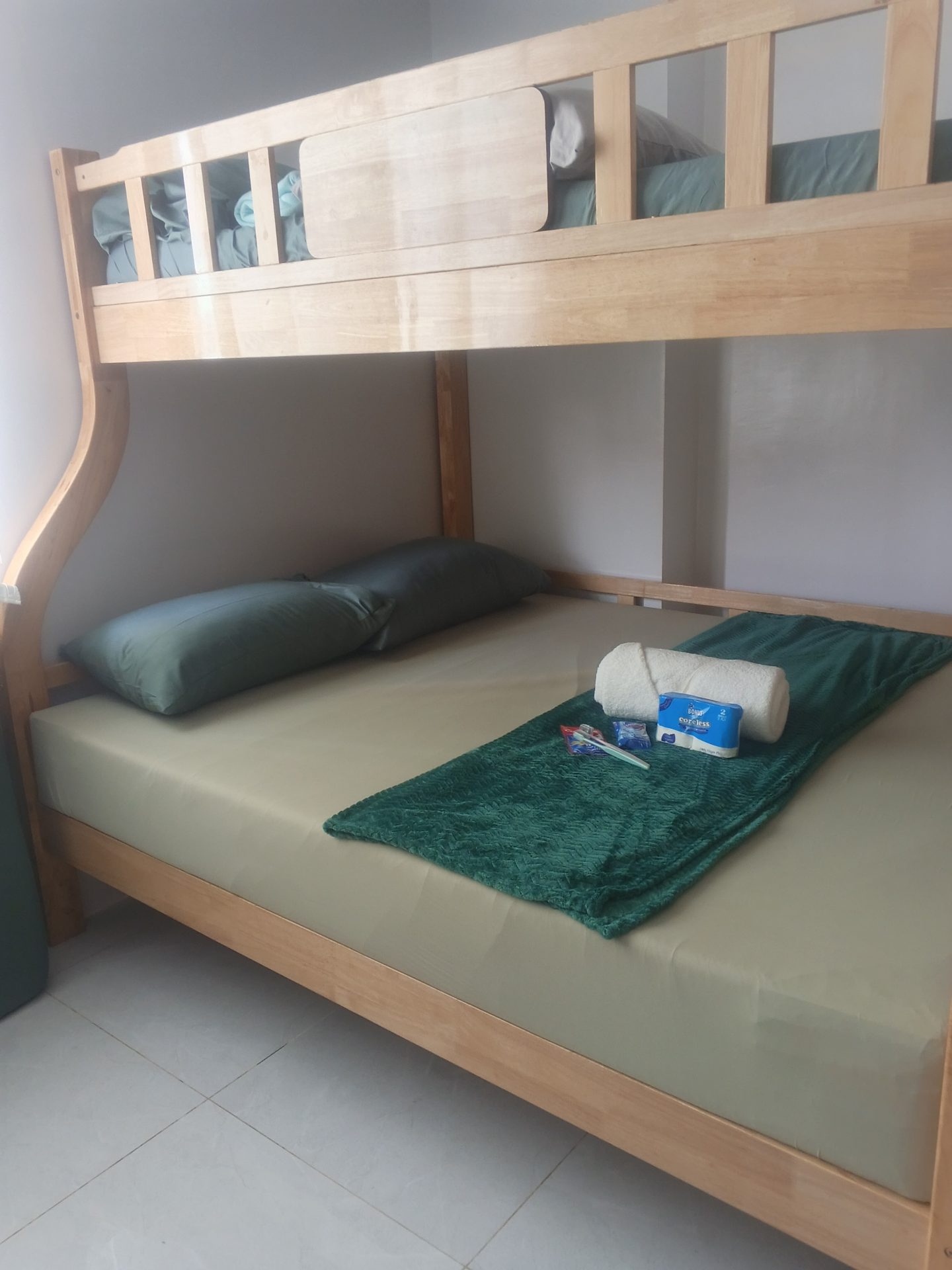Cozy Pool-View Condo at Casa Mira Mandaue | Fully Furnished in Mandaue, photo 1 of 10